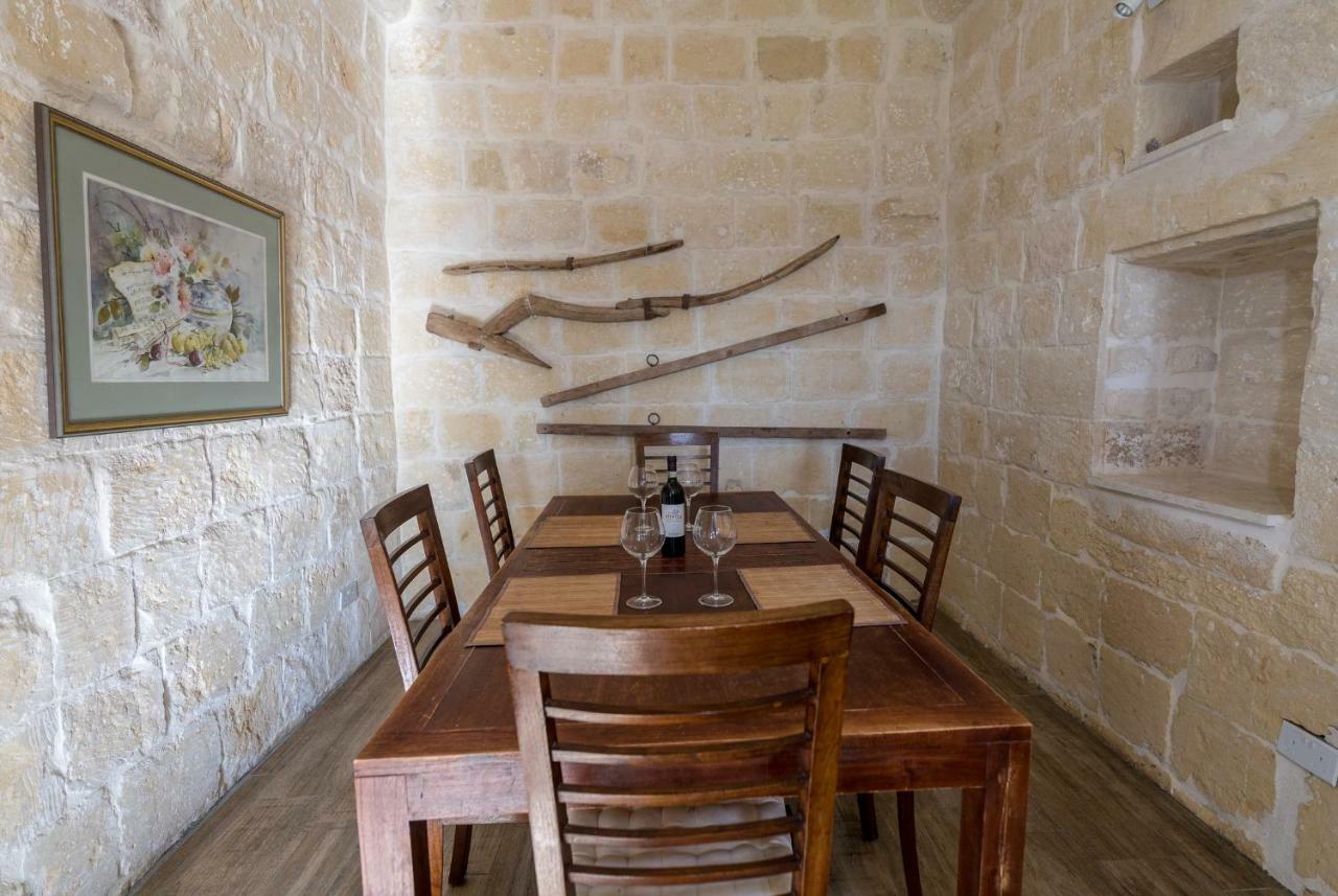 Zeppi'S Luxury Holiday Farmhouse With Private Pool Għarb Extérieur photo